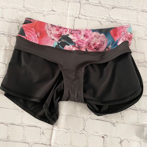 lululemon Pink Black Floral Groovy Run Short 4 Way Stretch 6 - Picture 6 of 11